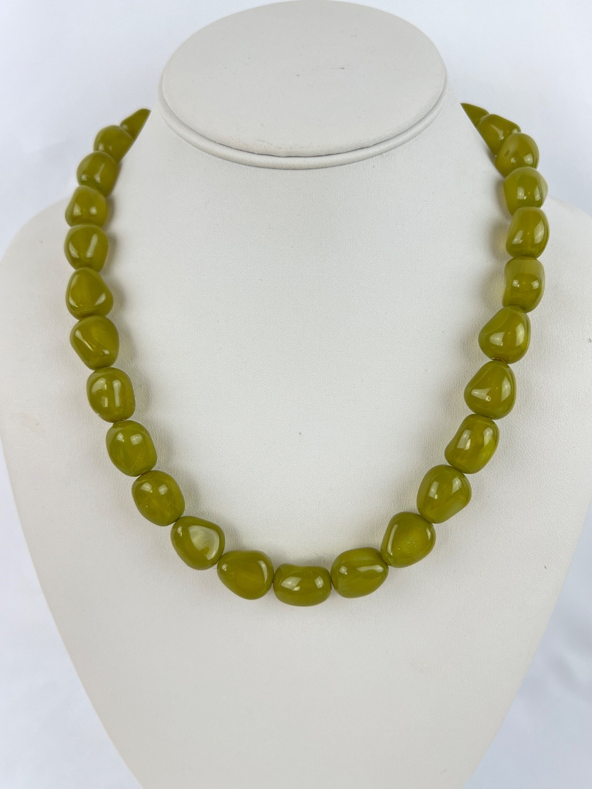18″ Lime Green Natural Irregular Natural Stones Necklace Spring Summer