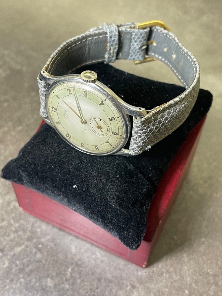 Eterna 1020 Subdial 1941’s Hand-Wind Patina Vintage 35mm 18mm lugs