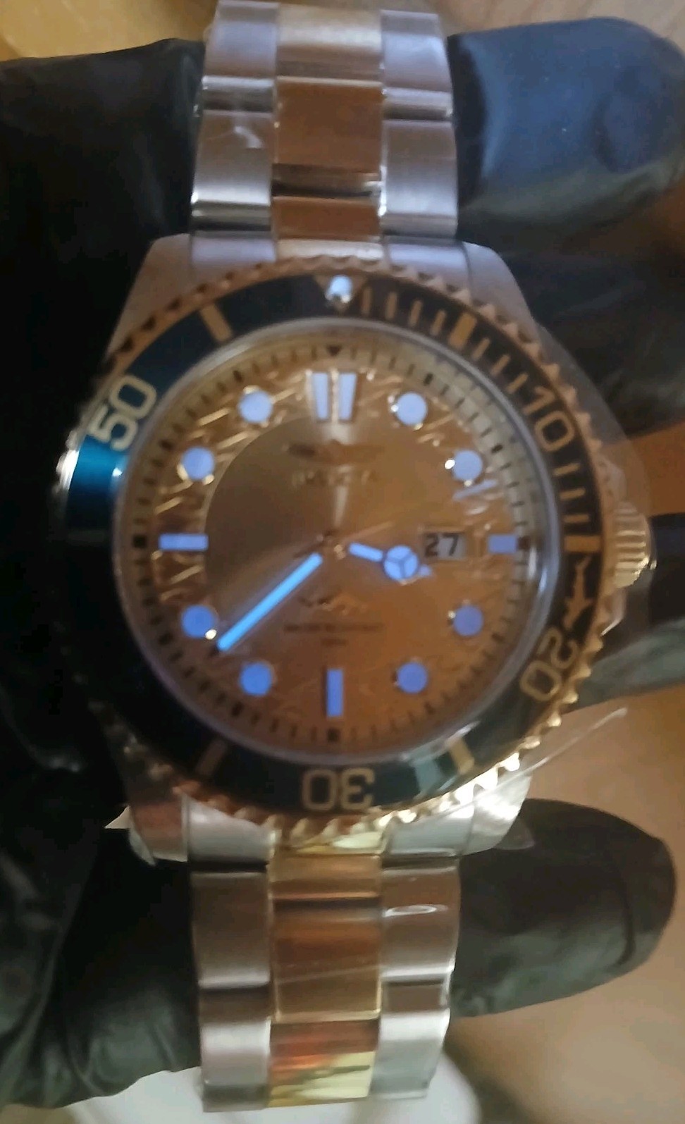 Men’s Watch. Brand New Invicta Pro Diver Current wave. 2-Tone Band. 43mm. #30022