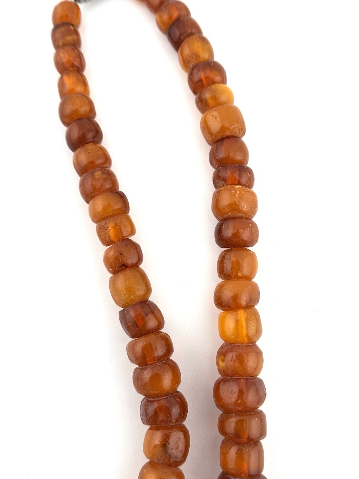 Vintage Baltic Amber Bead Necklace Honey Cognac Barrel 14in 17g