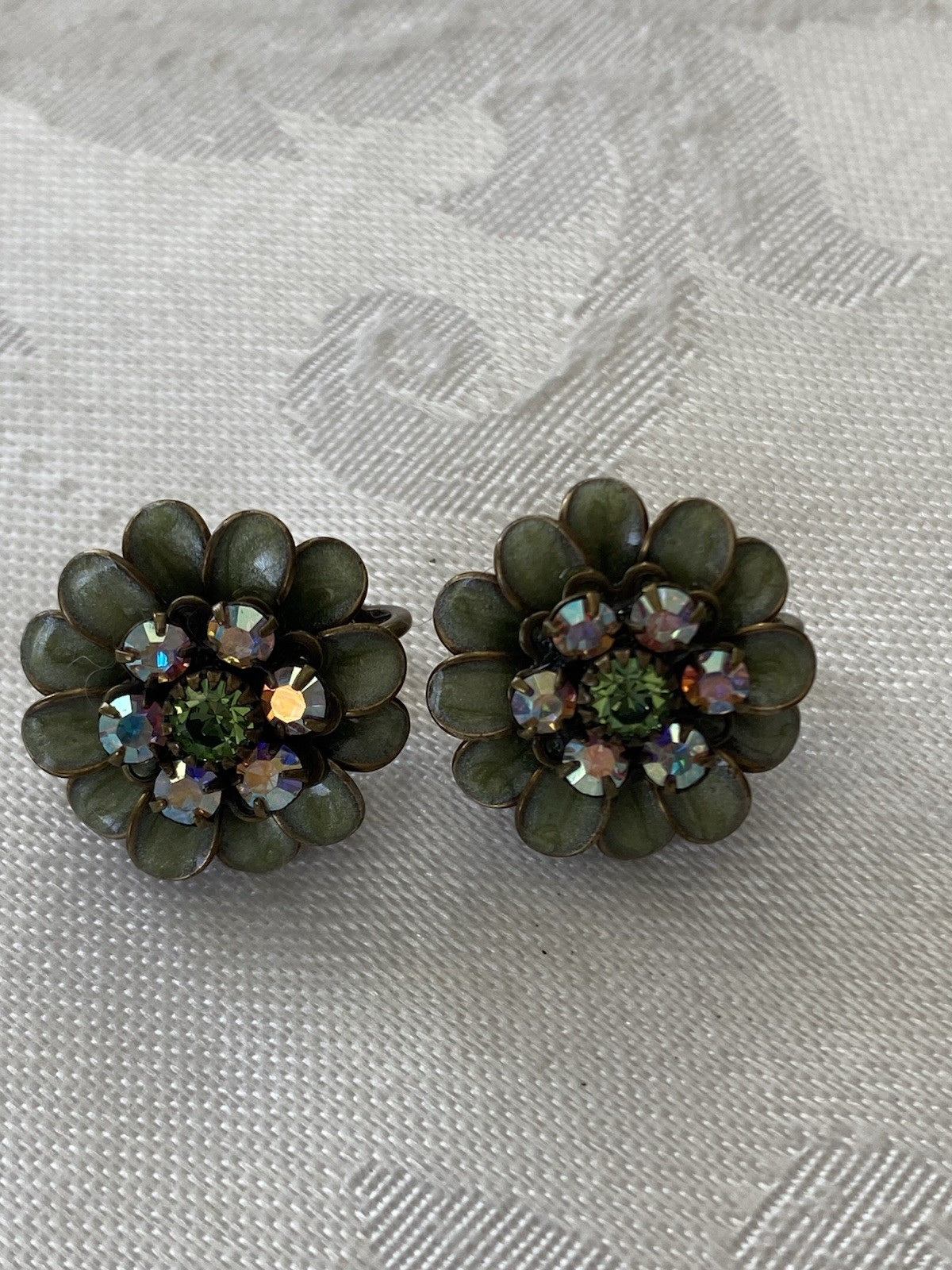 Liz Palacios Necklace And Earrings Set Green