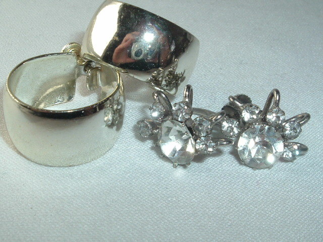 VINTAGE AUSTRIAN RHINESTONE & GOLD TONE HOOP SCREW EARRINGS SET OF TWO PAIRS