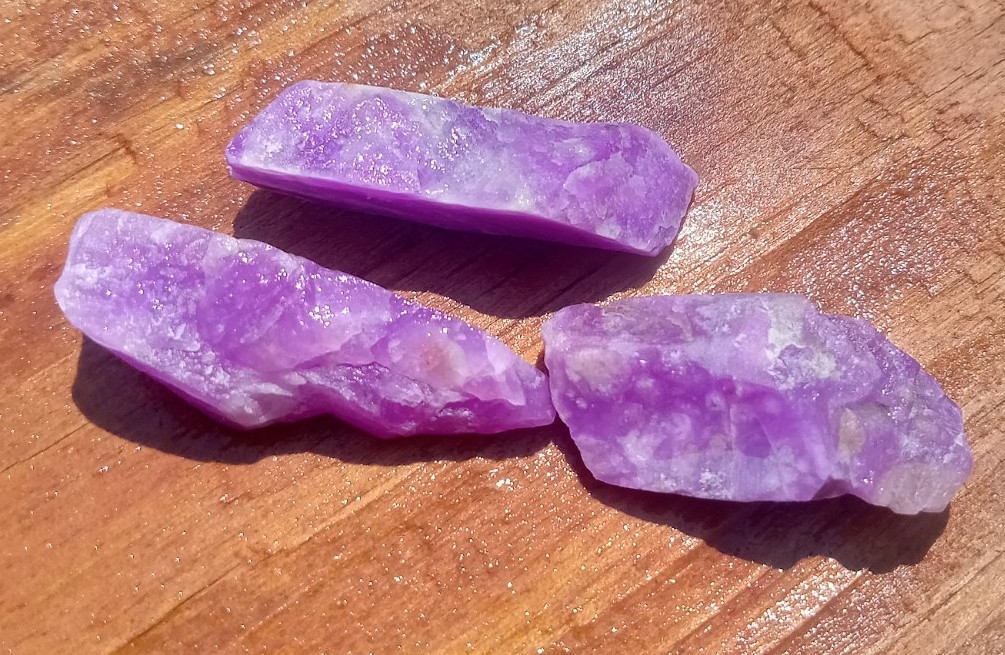 AAA Magenta Sugilite Gel Rough -55Cts- 3 pcs