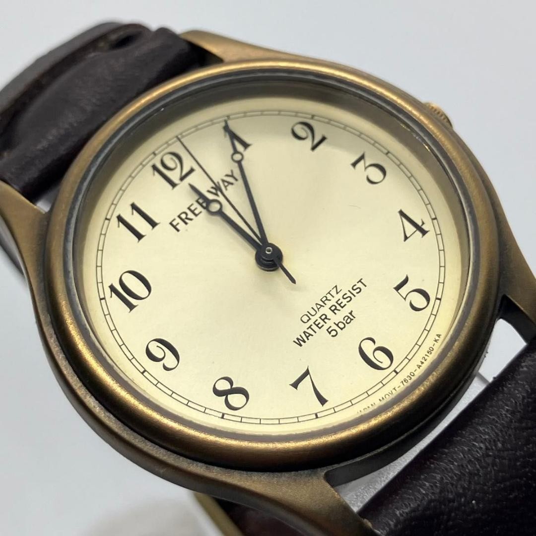 Excellent condition, fully functional CITIZEN FREEWAY men’s quartz watch, 5