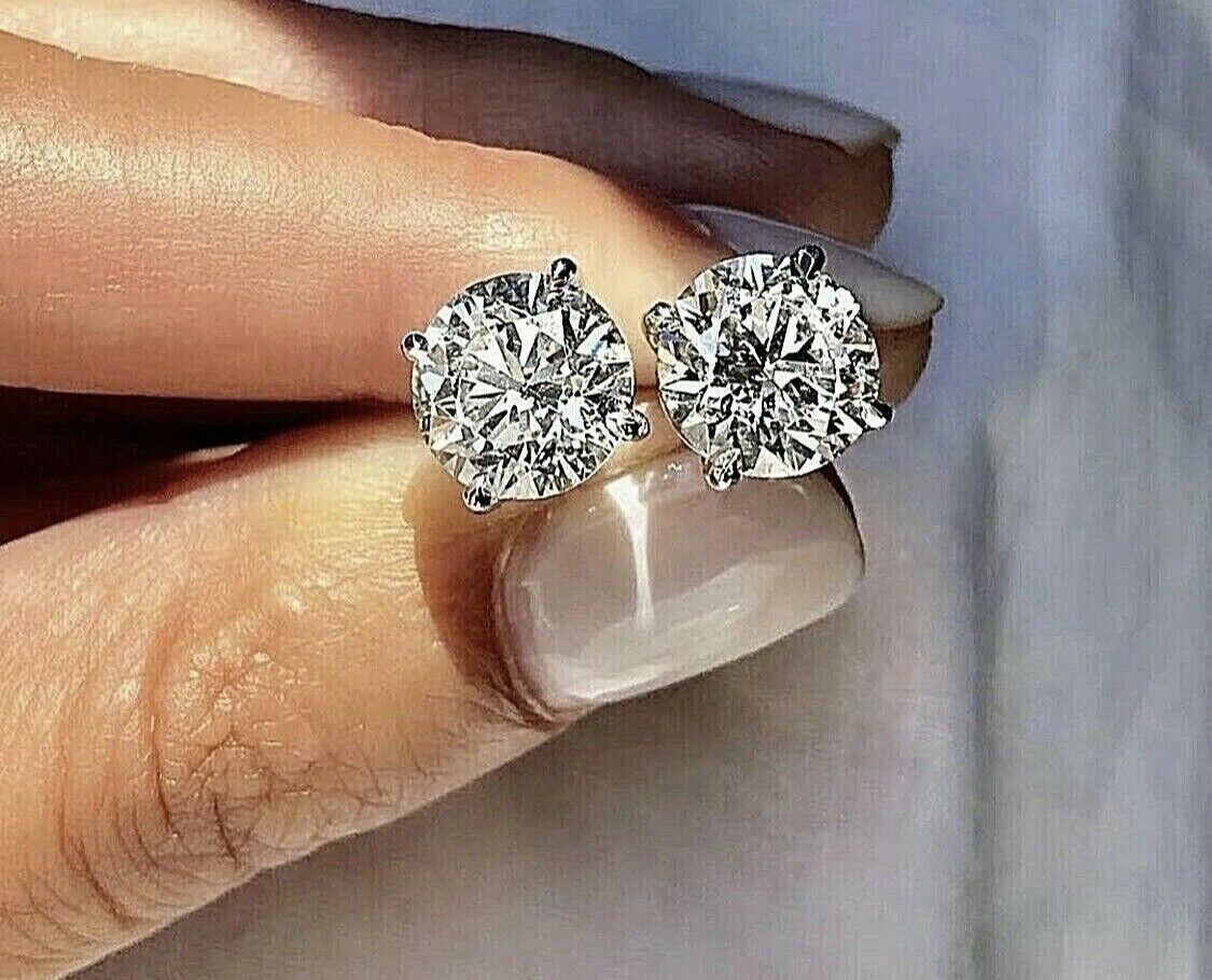 4 Ct Round Cut VVS1/D GRA Certified Moissanite 8mm Stud Earrings 925 silver