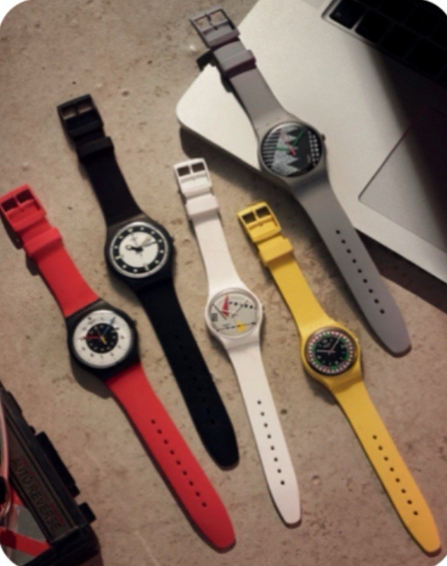 Limited Edition Swatch Originals Rouge & Noir “Back To 1984”Reloaded 41mm NEW