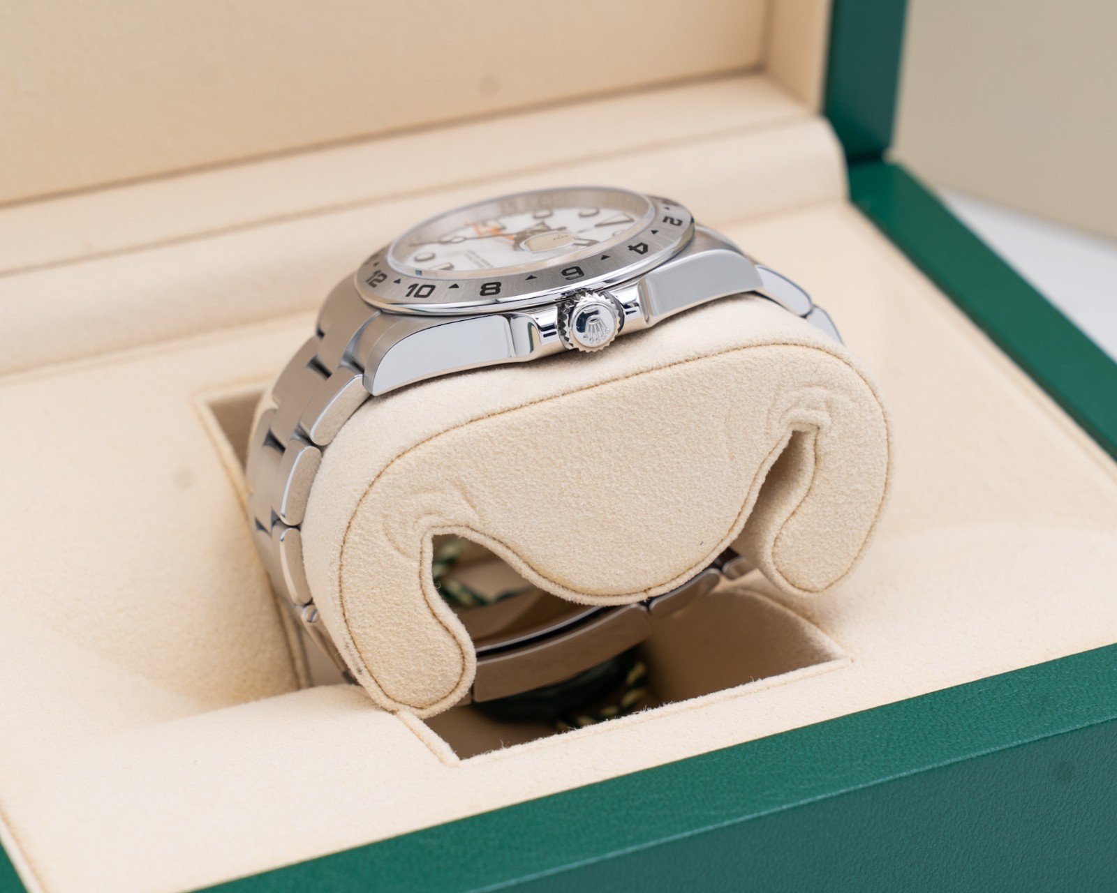 Rolex Explorer II 42mm 216570 Polar 2019