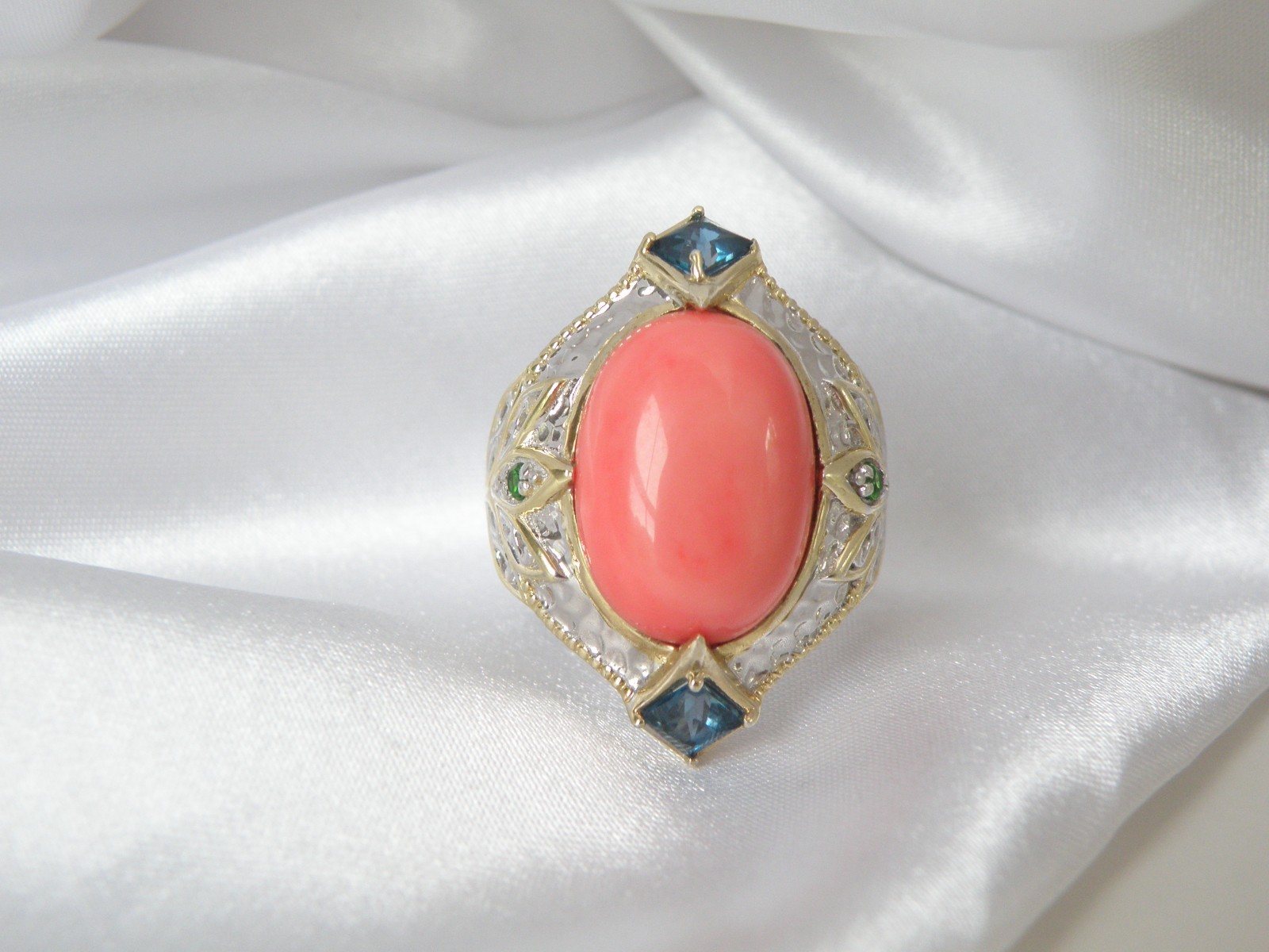 Gems en Vogue Michael Valitutti Sterling Silver 925 Pink Coral Statement Ring 10