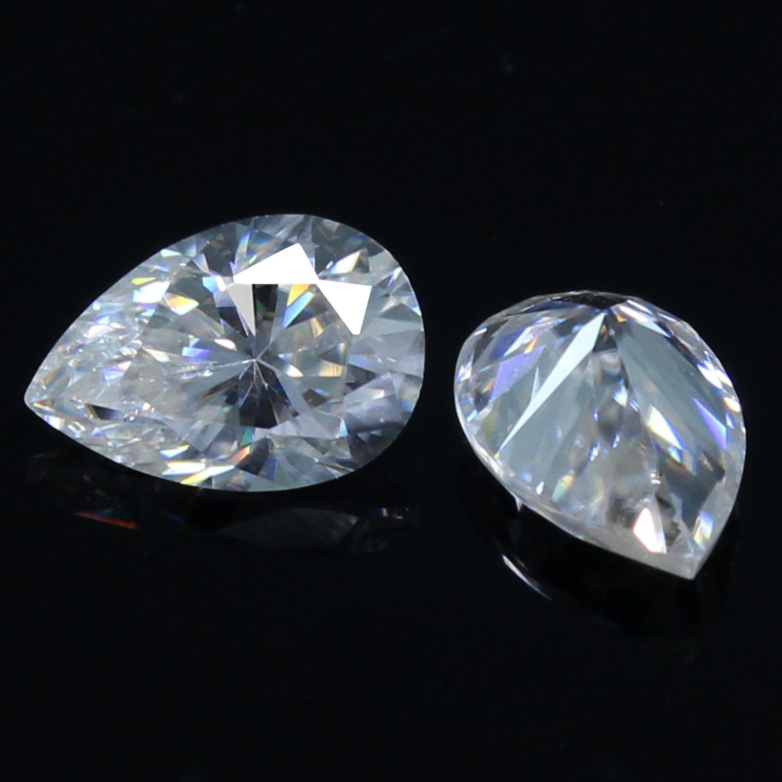Natural Certified DE Color VVS1 Excellent Cut 2.5×4 MM Pear Pair White Diamond