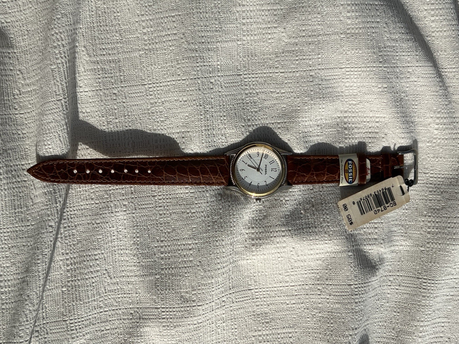 1990’s Vintage Fossil Unisex Quartz Analog Watch White Dial Brown Leather w/Tin
