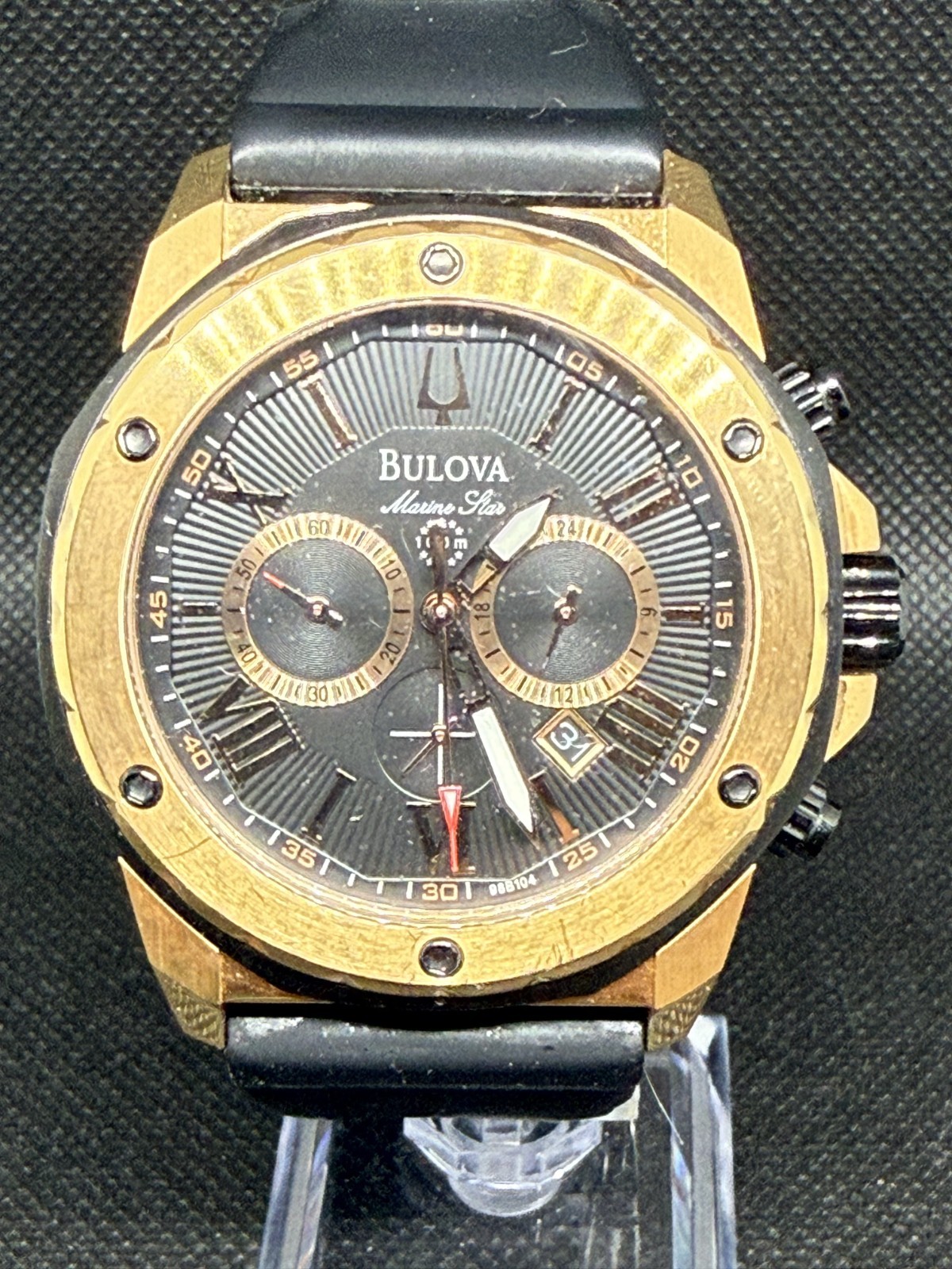 Bulova Marine Star 98B104 Mens Watch Gold Case Blk Rubber Strap 44mm Running