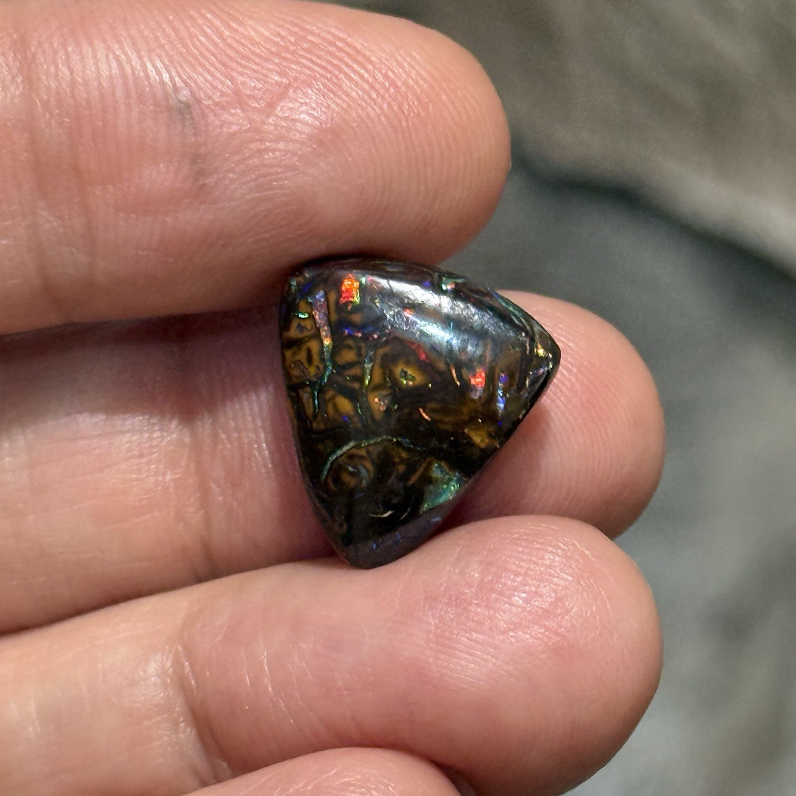 10.2ct 15.6×14.5×5.2mm Colorful Australian Koroit Boulder Opal Cabochon Gem