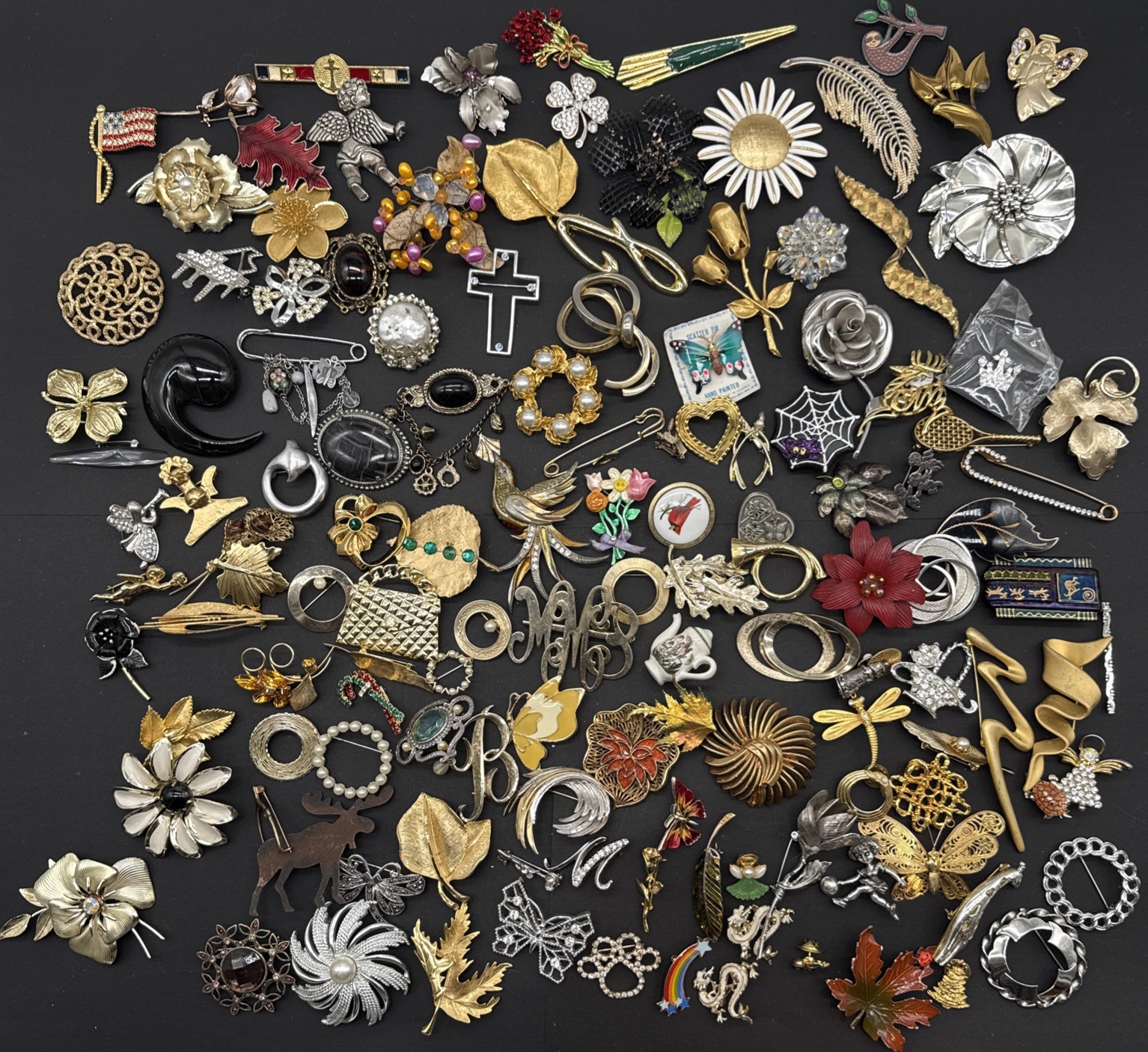 Lot Of 132 Brooches Pins – Many Signed – Silver Gold Tone Wholesale Resell J108b