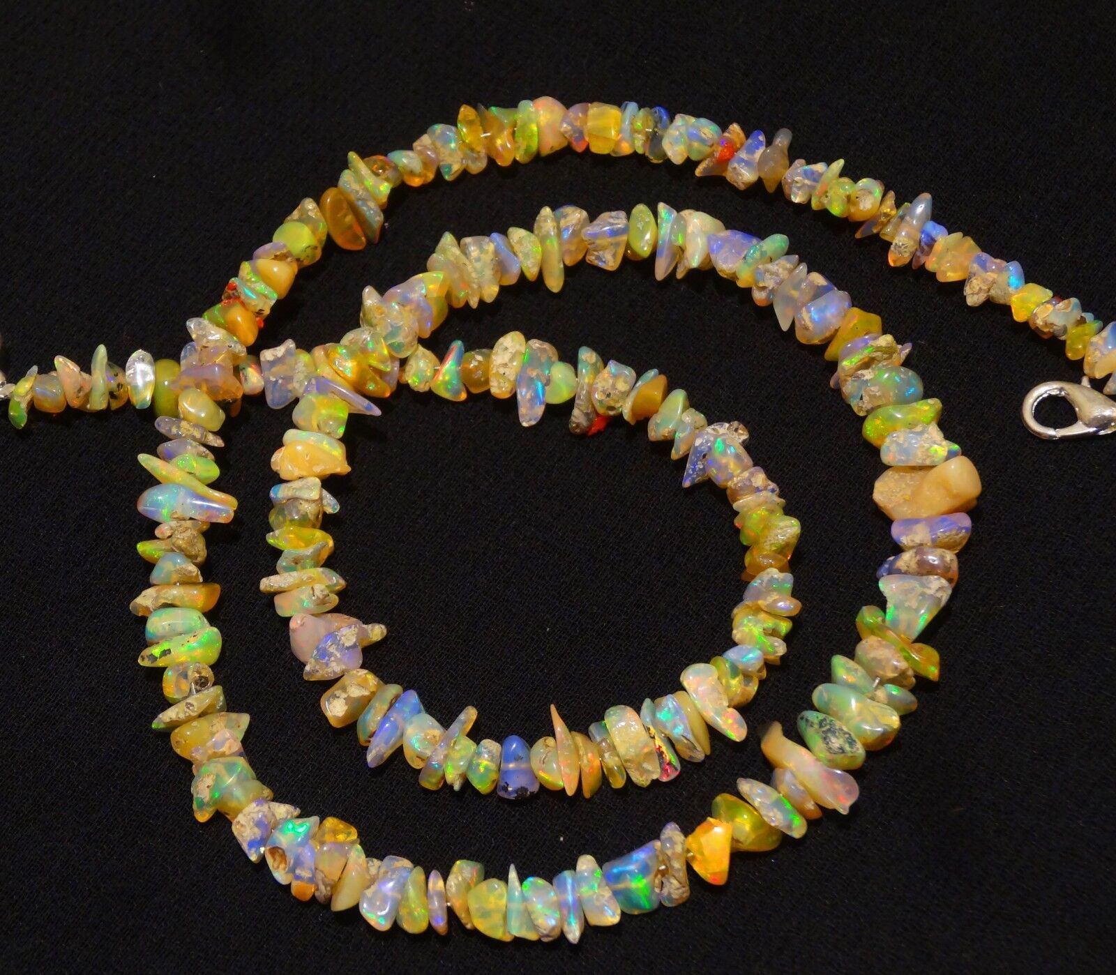 Natural Gem Ethiopian Welo Opal 5 to 8MM Approx. Uncut Beads Necklace 20″