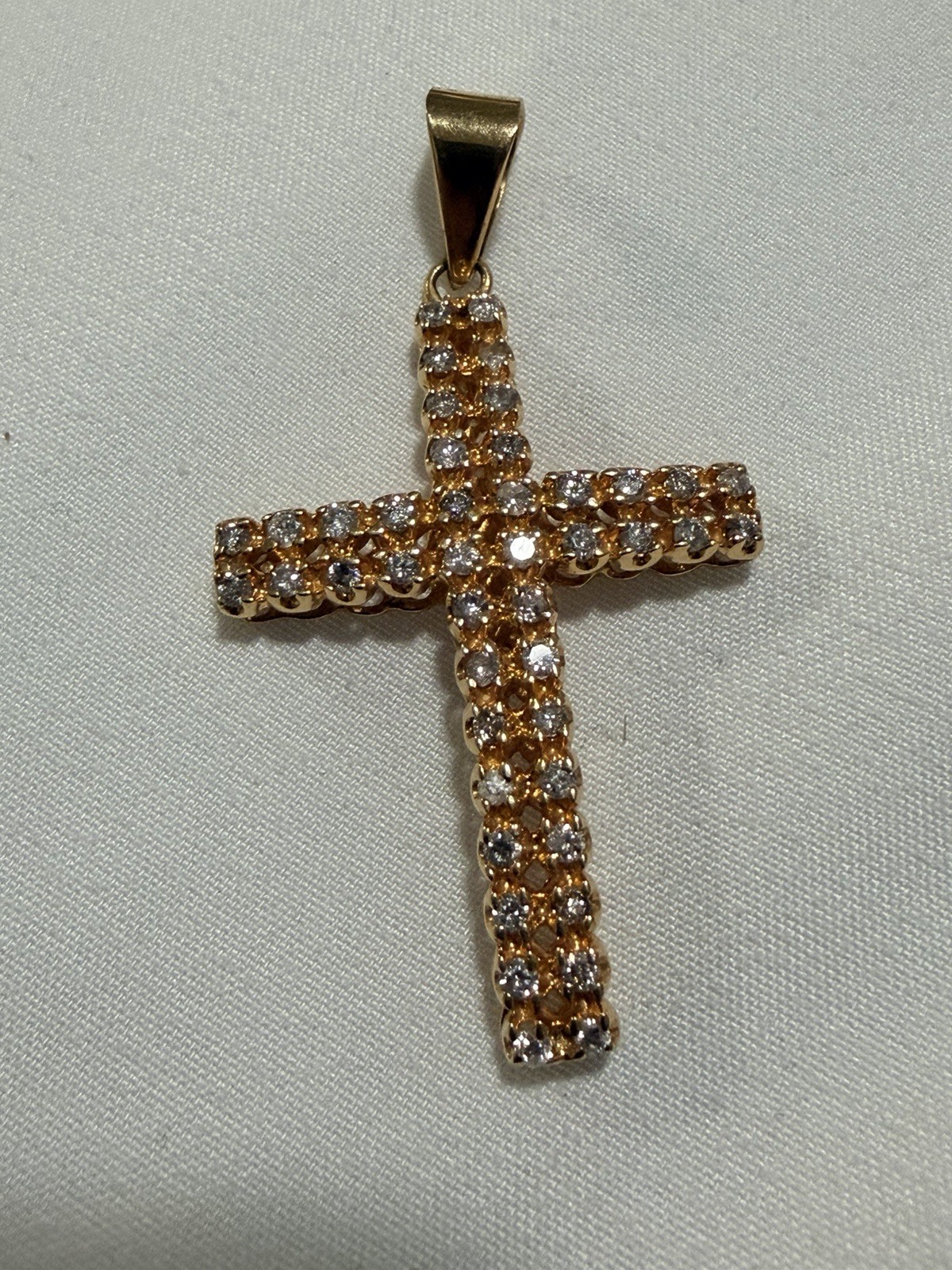 14KT Gold Diamond Cross Pendant. **NOT STAMPED BUT HAS BEEN TESTED TO BE LEGIT**