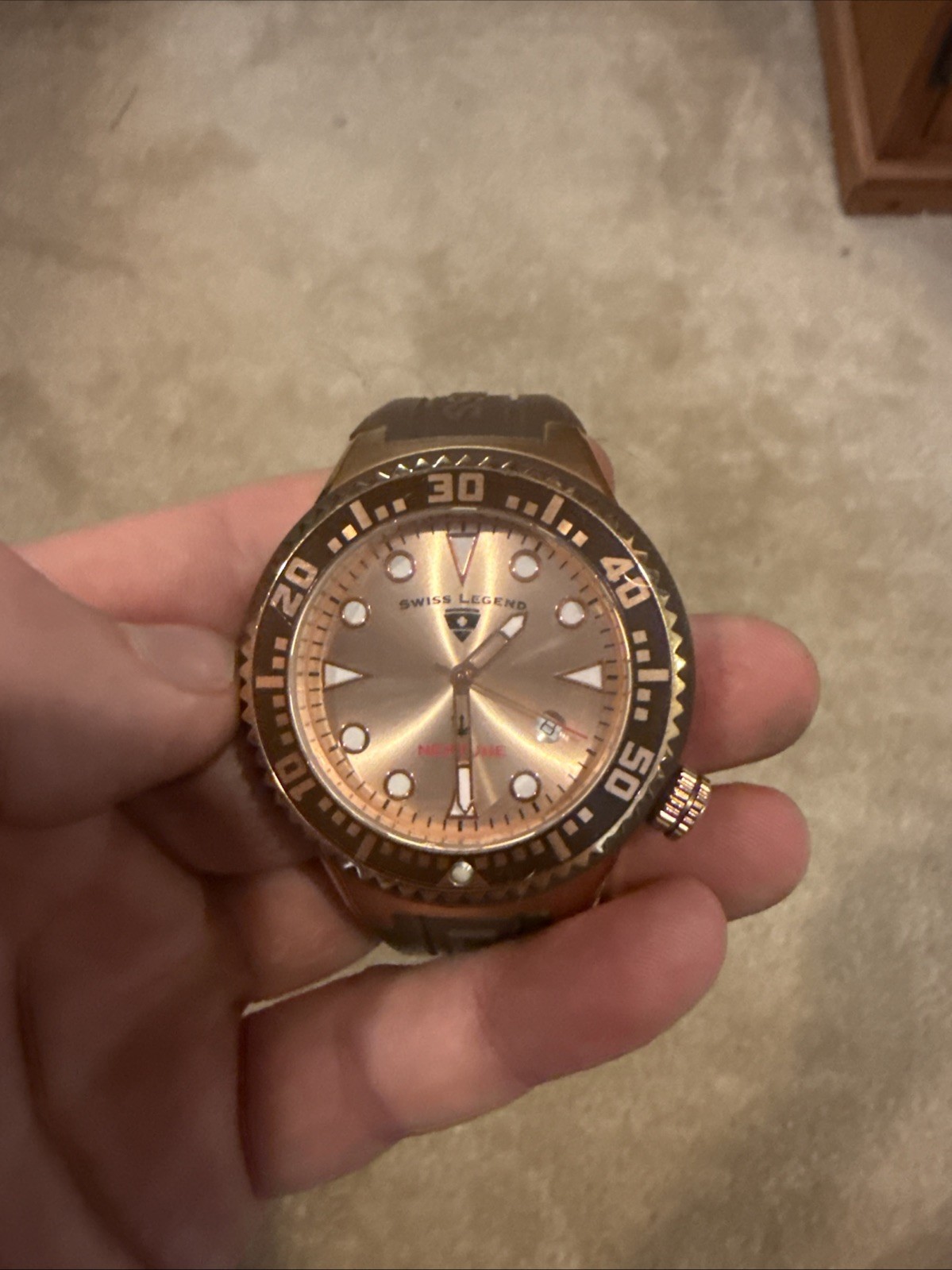 Swiss Legend Neptune Men’s Watch 330 Feet. Untested Crystal has A Cracks