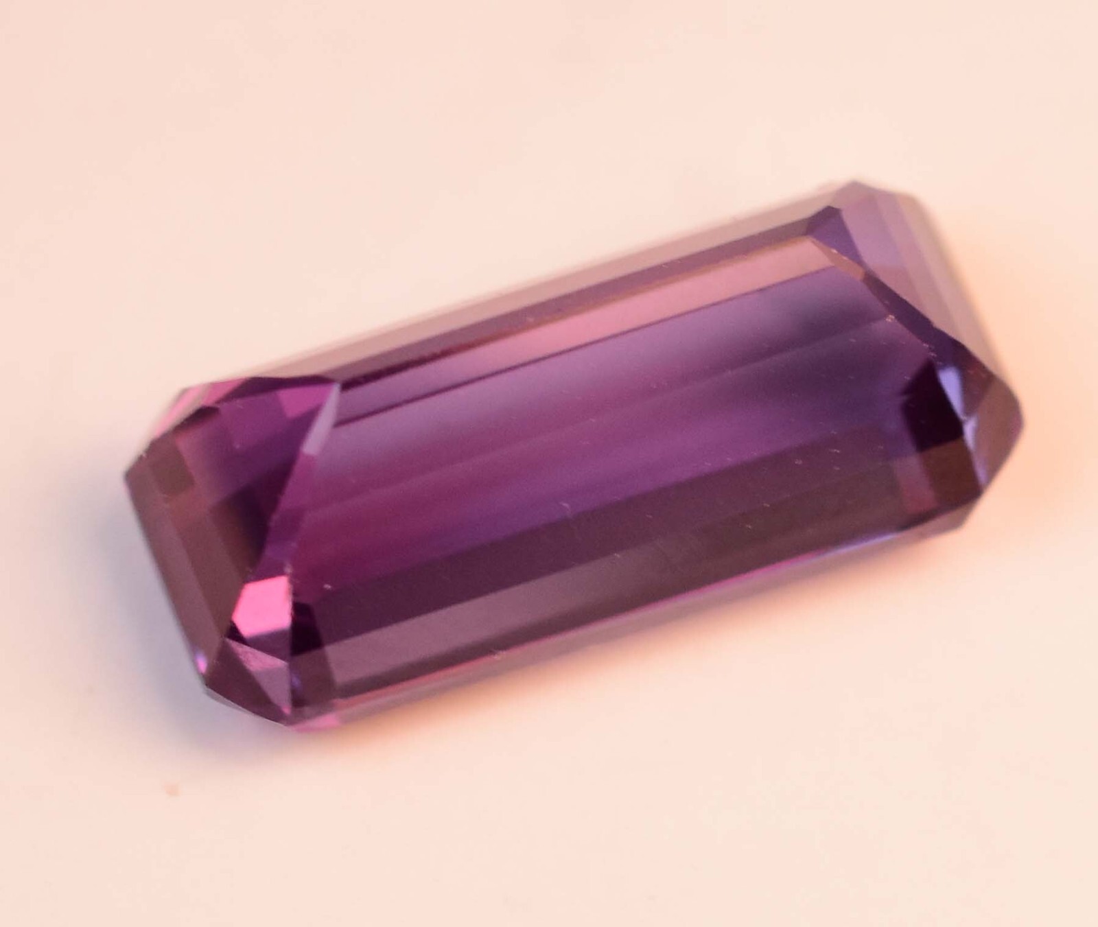 11.70 Ct Natural Color Change Alexandrite AGL Certified Loose Gemstone