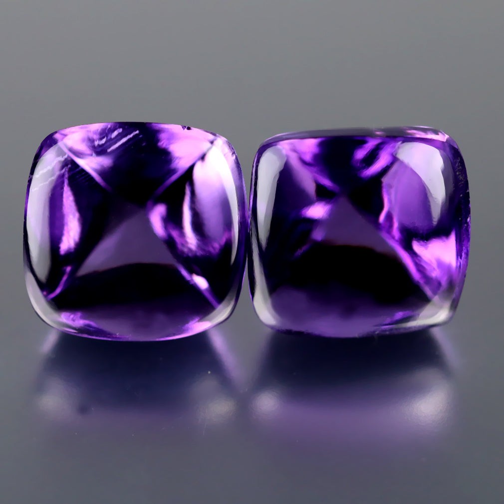7.26 ct (2pcs) MATCHING PAIR Sugarloaf (8.63 x 8.52 mm) Purple Amethyst