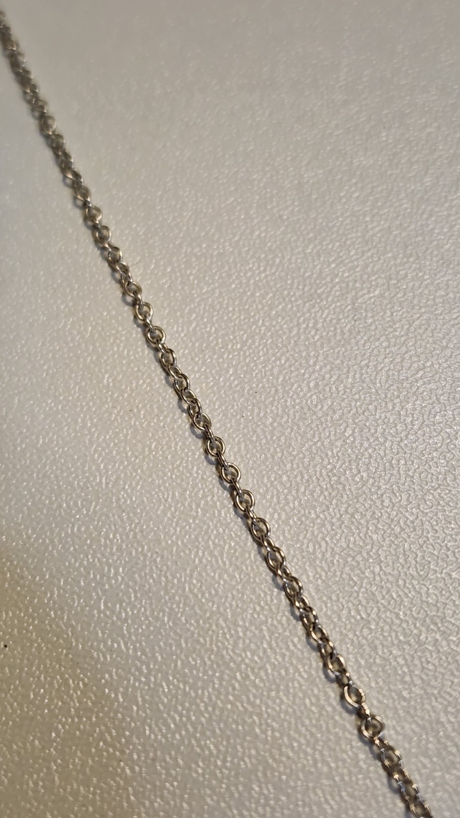 American Eagle AEO Silver Toned Necklace Crystal Rhinestone Keyhole Heart Signed