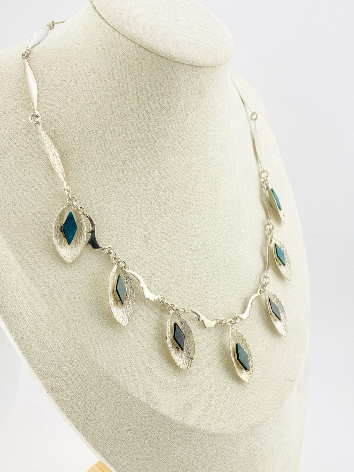 Modernist Sterling Silver Malachite Necklace Artisan Studio Jewelry 17 In