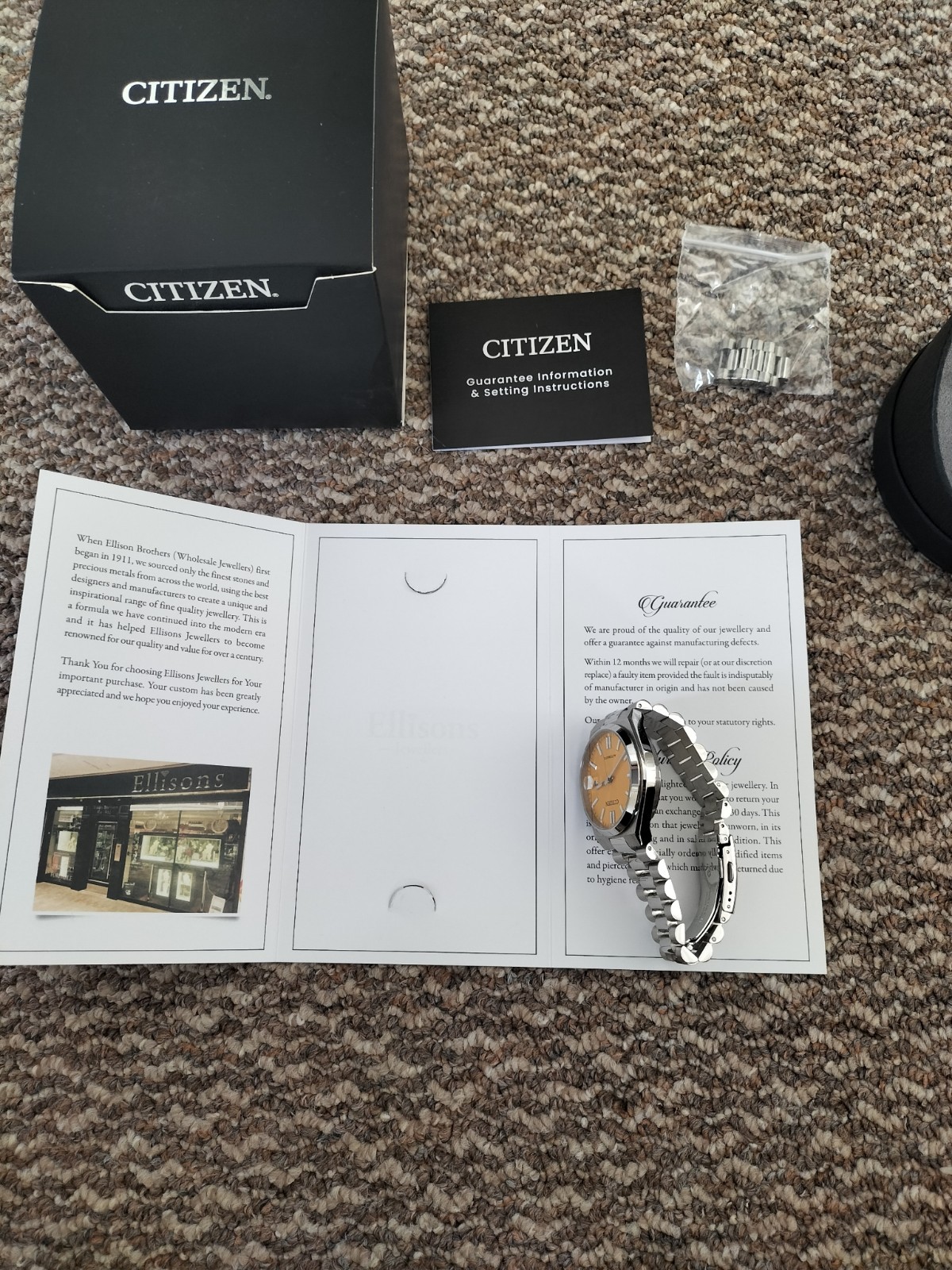The Citizen Tsuyosa Automatic Yellow Dial Worn twice With Receipt basically NEW