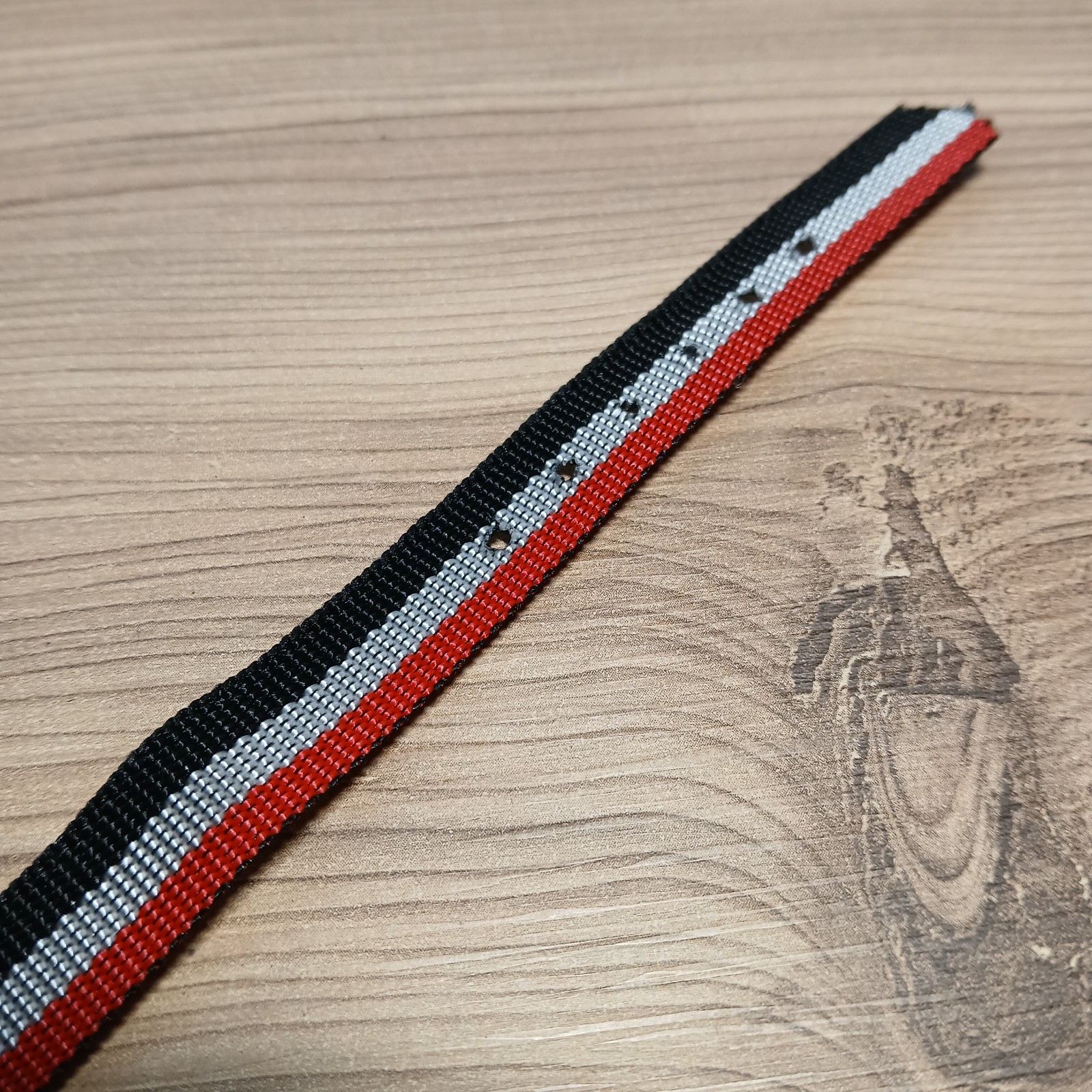 Vintage Red White Black Striped Nylon One Piece 14mm Watch Strap Gold Buckle