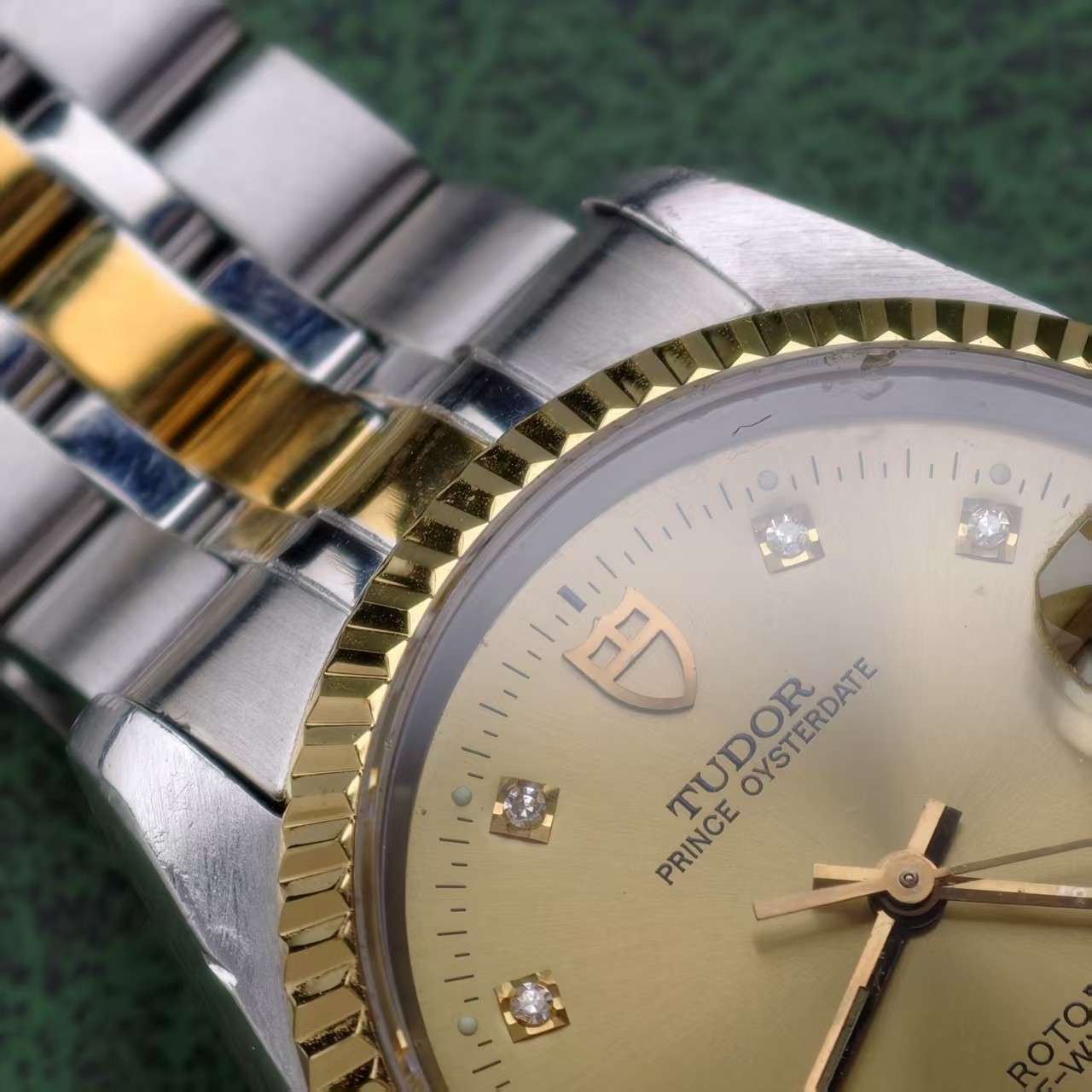 Tudor 10-Diam Champagne Dial Prince Date 74033 Men’s Watch Automatic 34mm