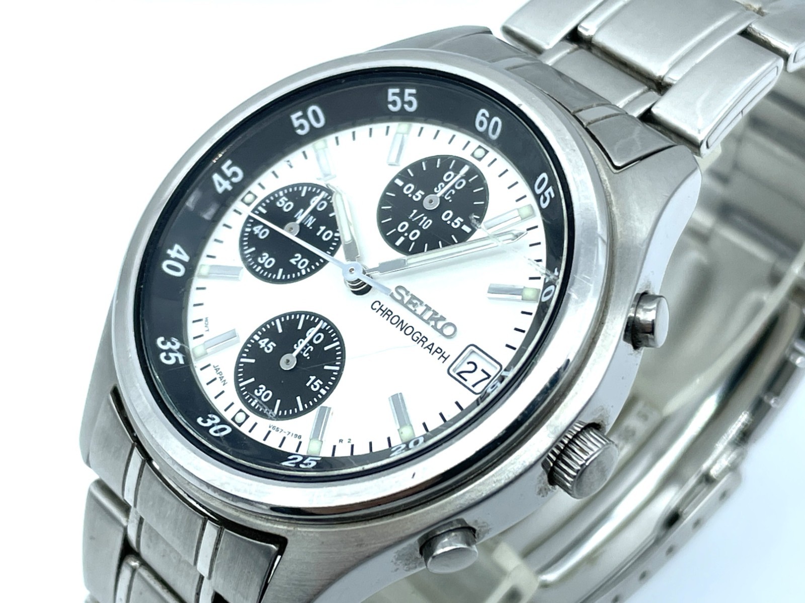 SEIKO Men’s Chronograph Watch Panda White Dial Quartz V657-7100