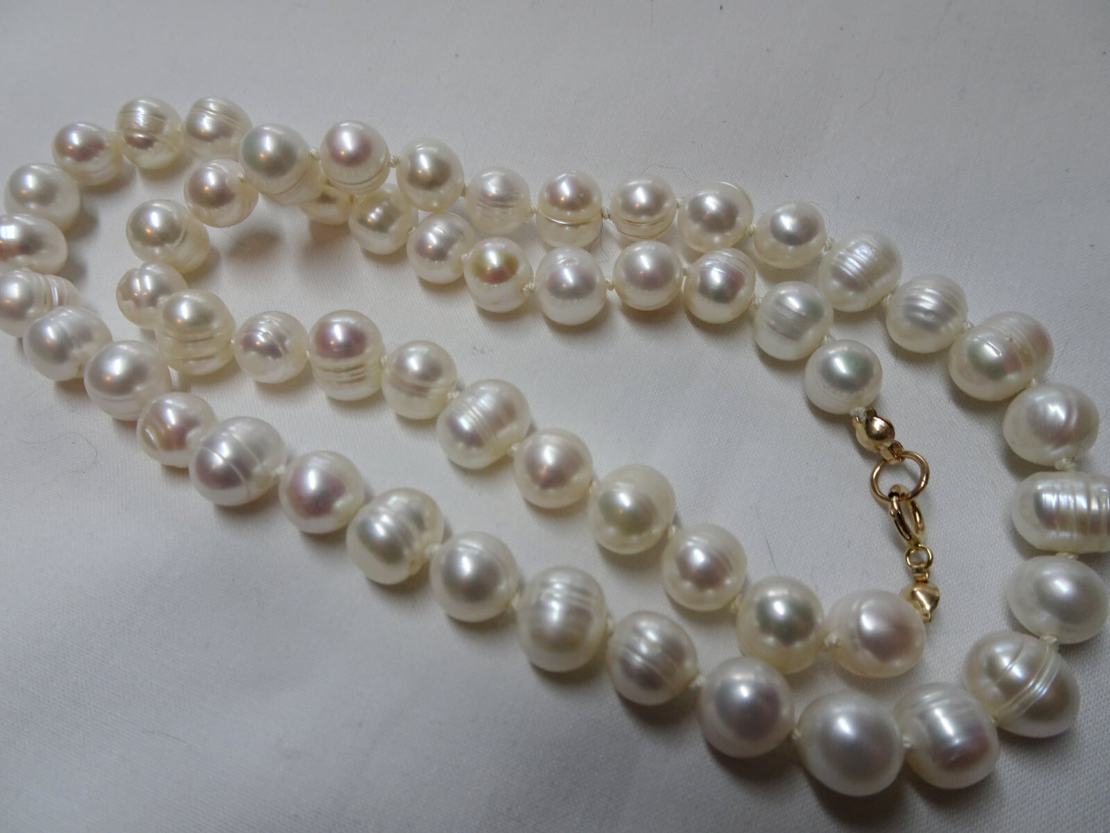 19 1/2″ Hand Crafted GF Clasp Knotted Freshwater Pearl Necklace Potato N27 DNG