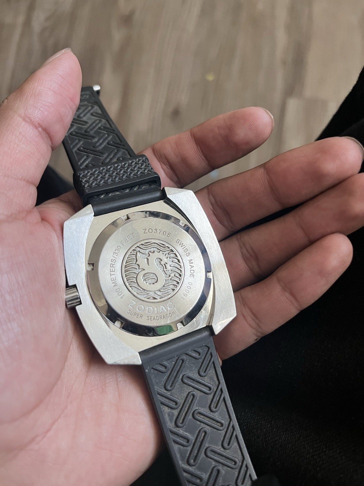 Rare Zodiac Super SeaDragon ZO3705