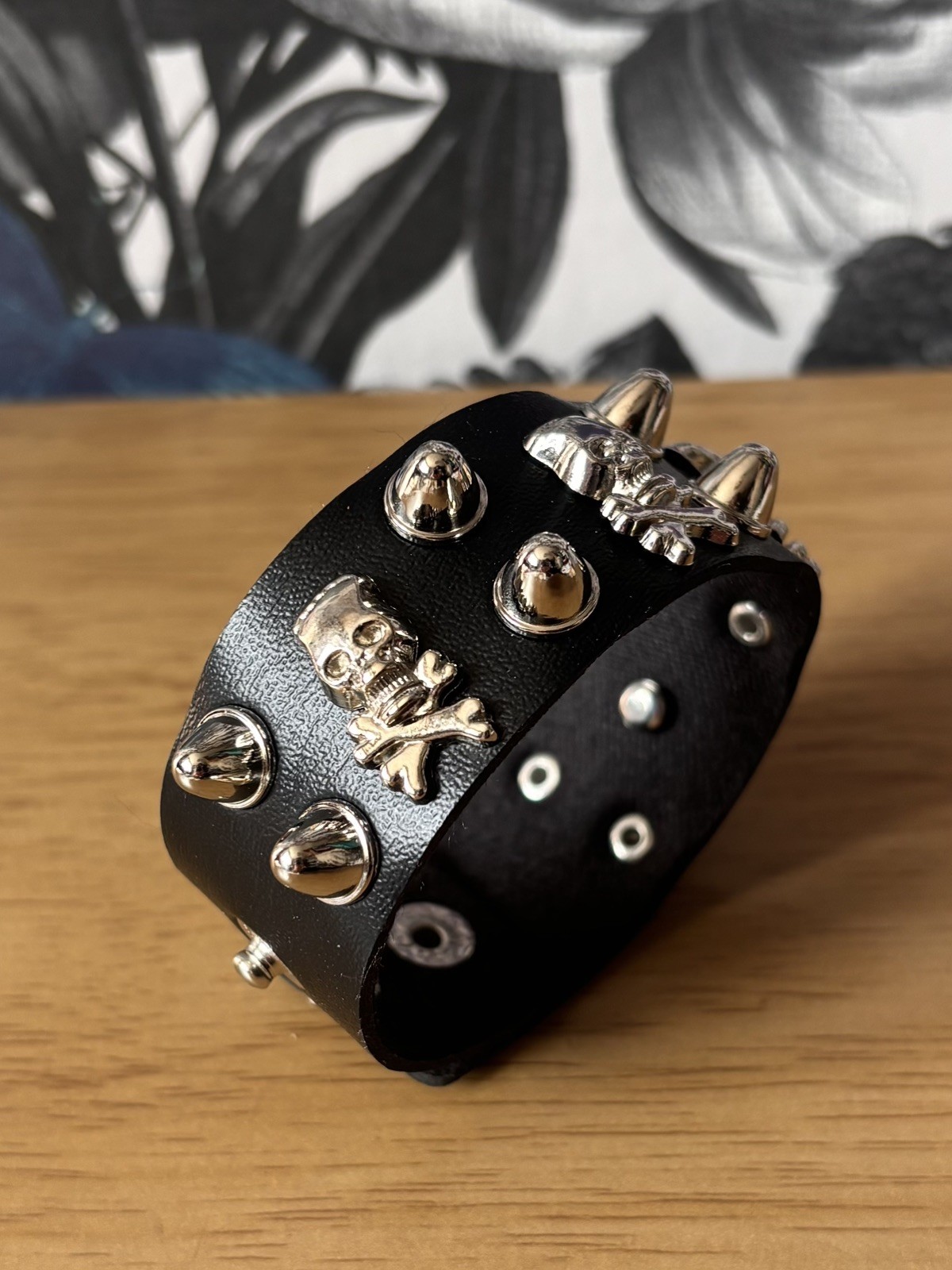 Punk Gothic Faux Leather Bracelet Adjustable Wristband Rock Hip Hop Unisex 1 Pc