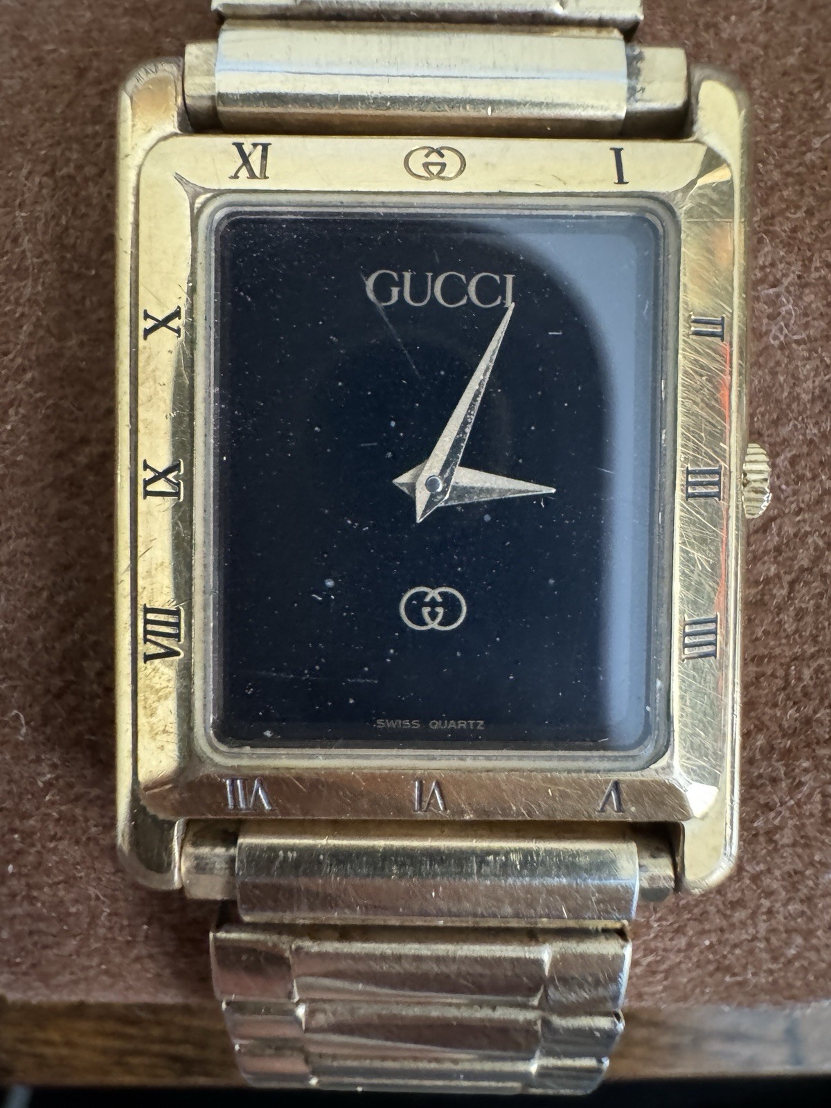 Gucci 4200L Quartz Watch Women Vintage