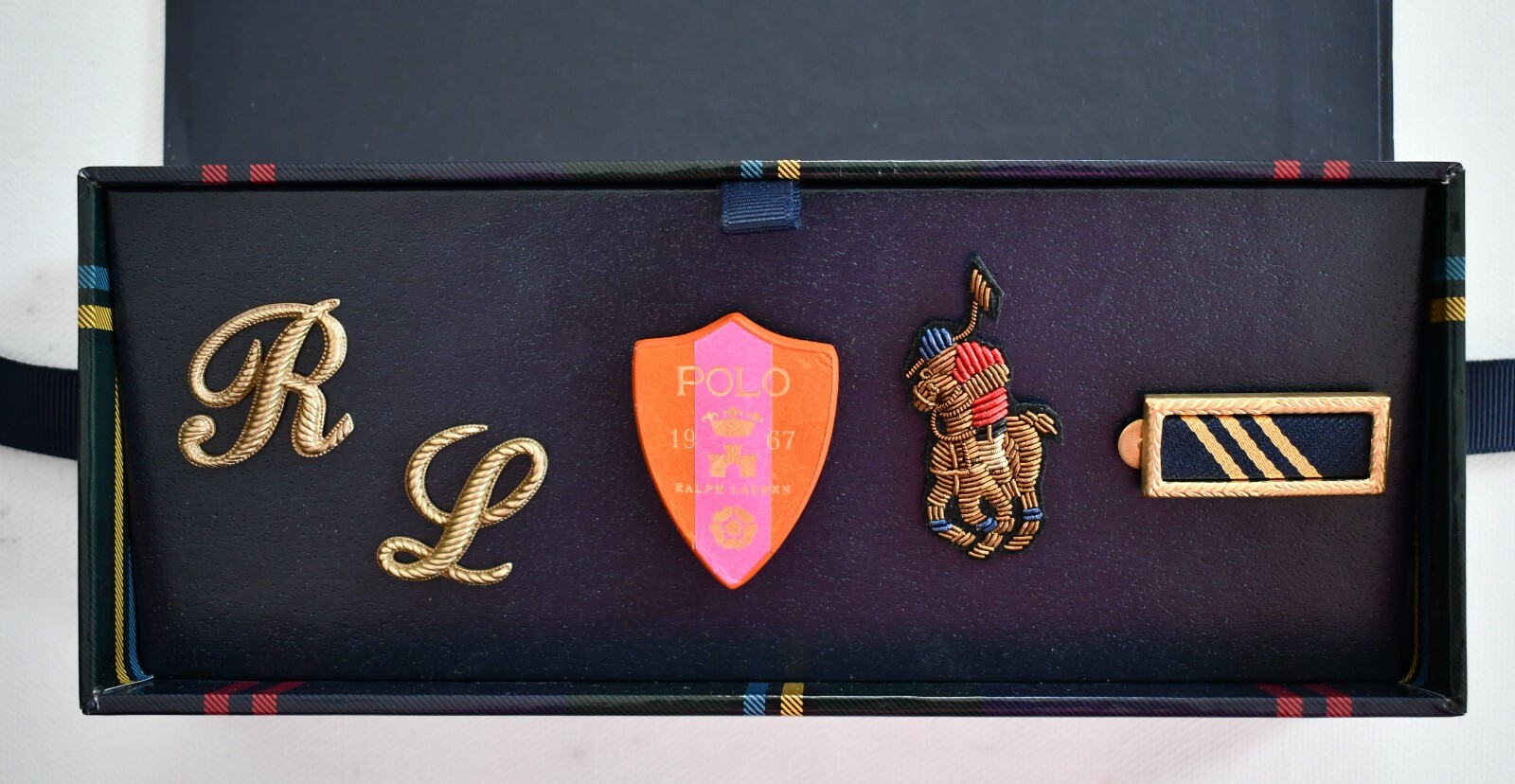 RARE NEW POLO RALPH LAUREN Pony Player Polo Shield Military 5pc PIN BULLION SET