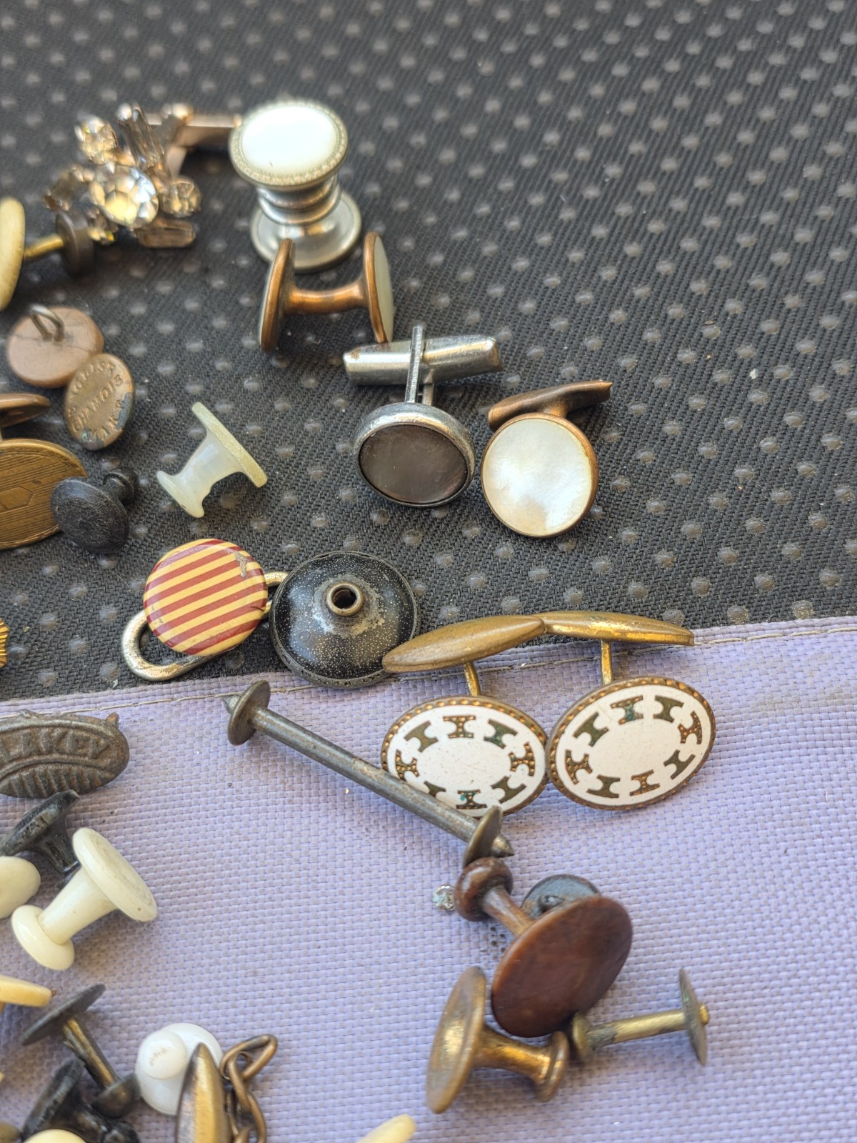 Vintage Victorian,Nouveau Cufflinks & Buttons Lot Pre Owned Condition D3