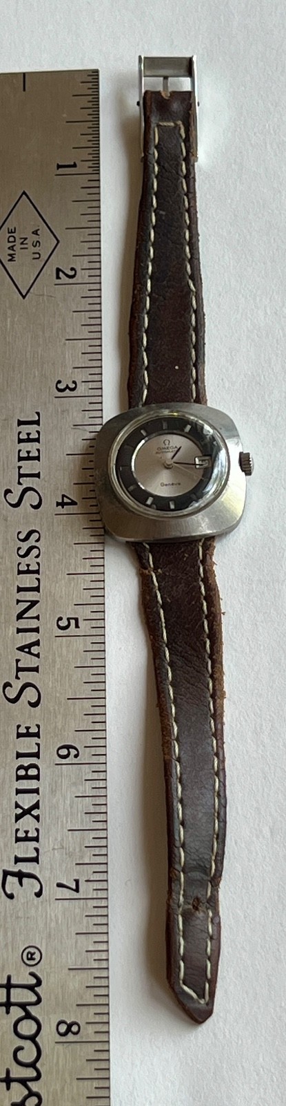 Vintage OMEGA Geneve Automatic Ladies Wristwatch Unique Retro Working