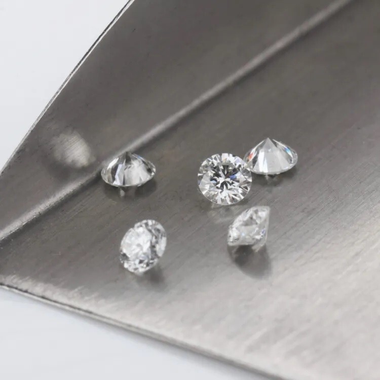 3.80 MM VVS-VS E-F TCW 1.04 Ct of 5 Pieces CVD/HPHT LAB Grown Diamonds Round Cut