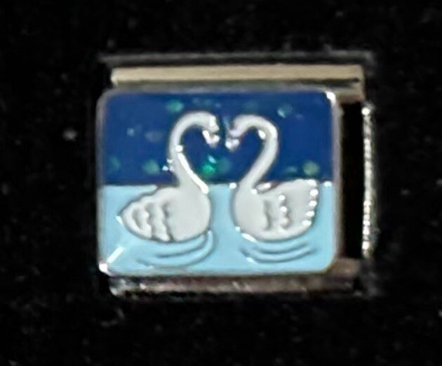 Swans 🦢 Wholesale Italian Charm Enamel Link 9MM K45-2