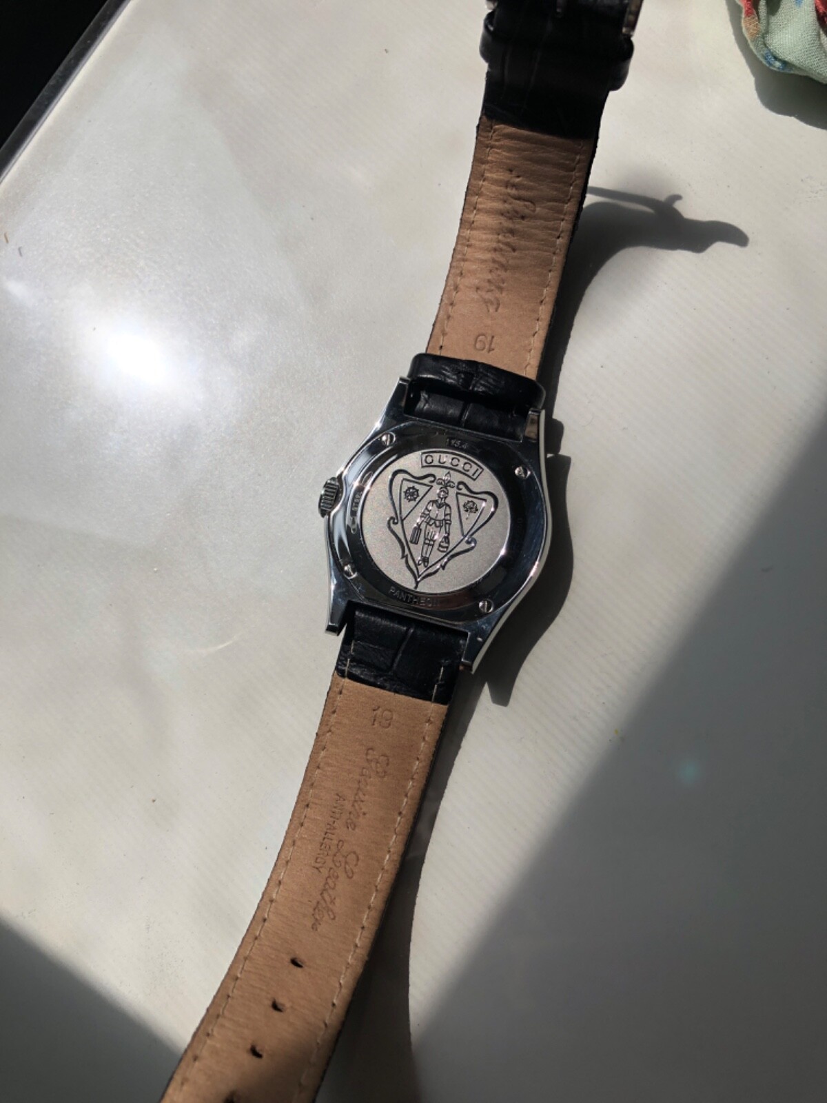 gucci pantheon watch 35mm