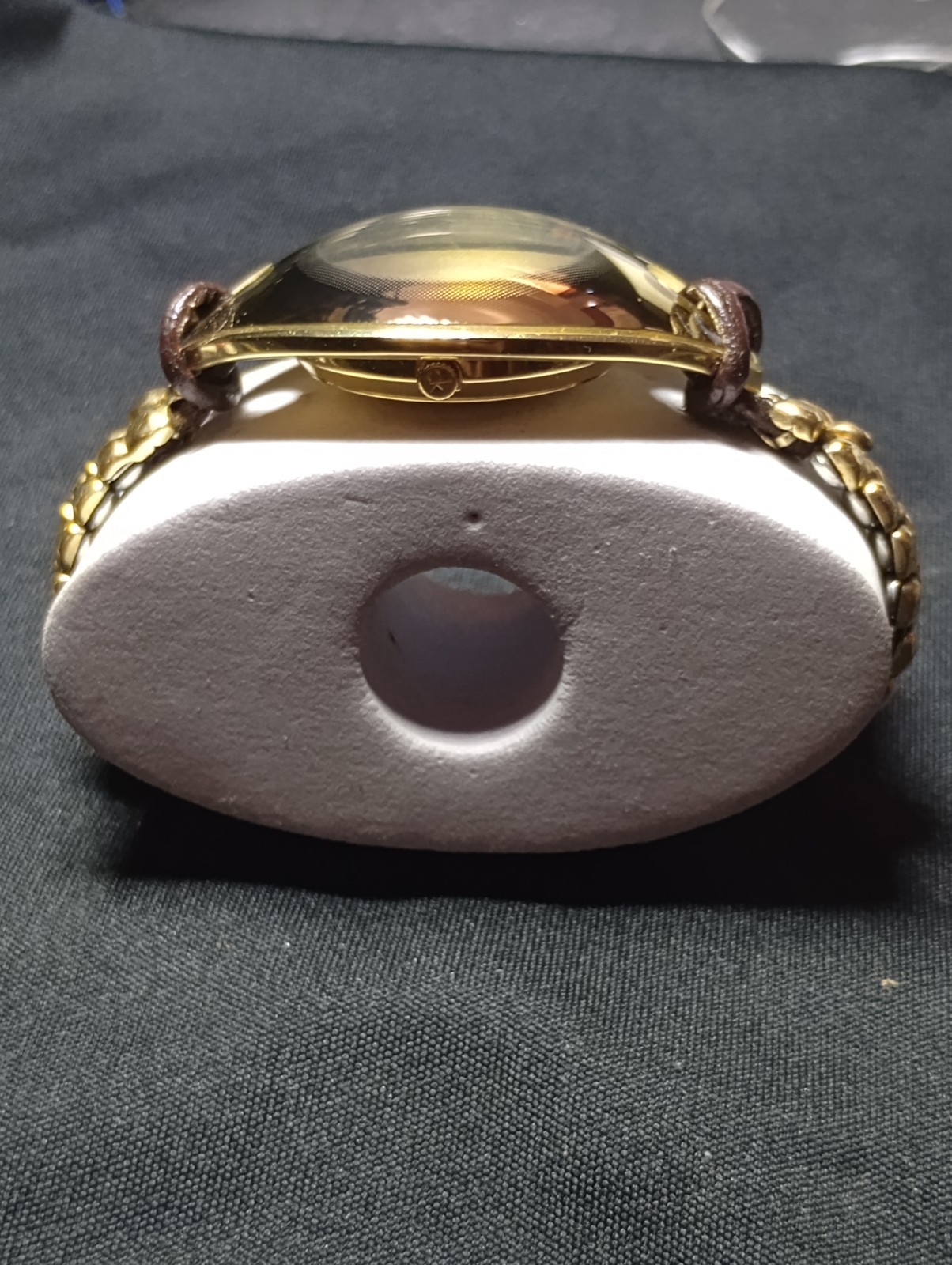 Unique and Rare Calvin Klein Watch K33234, or the Calvin Klein Suspension watch