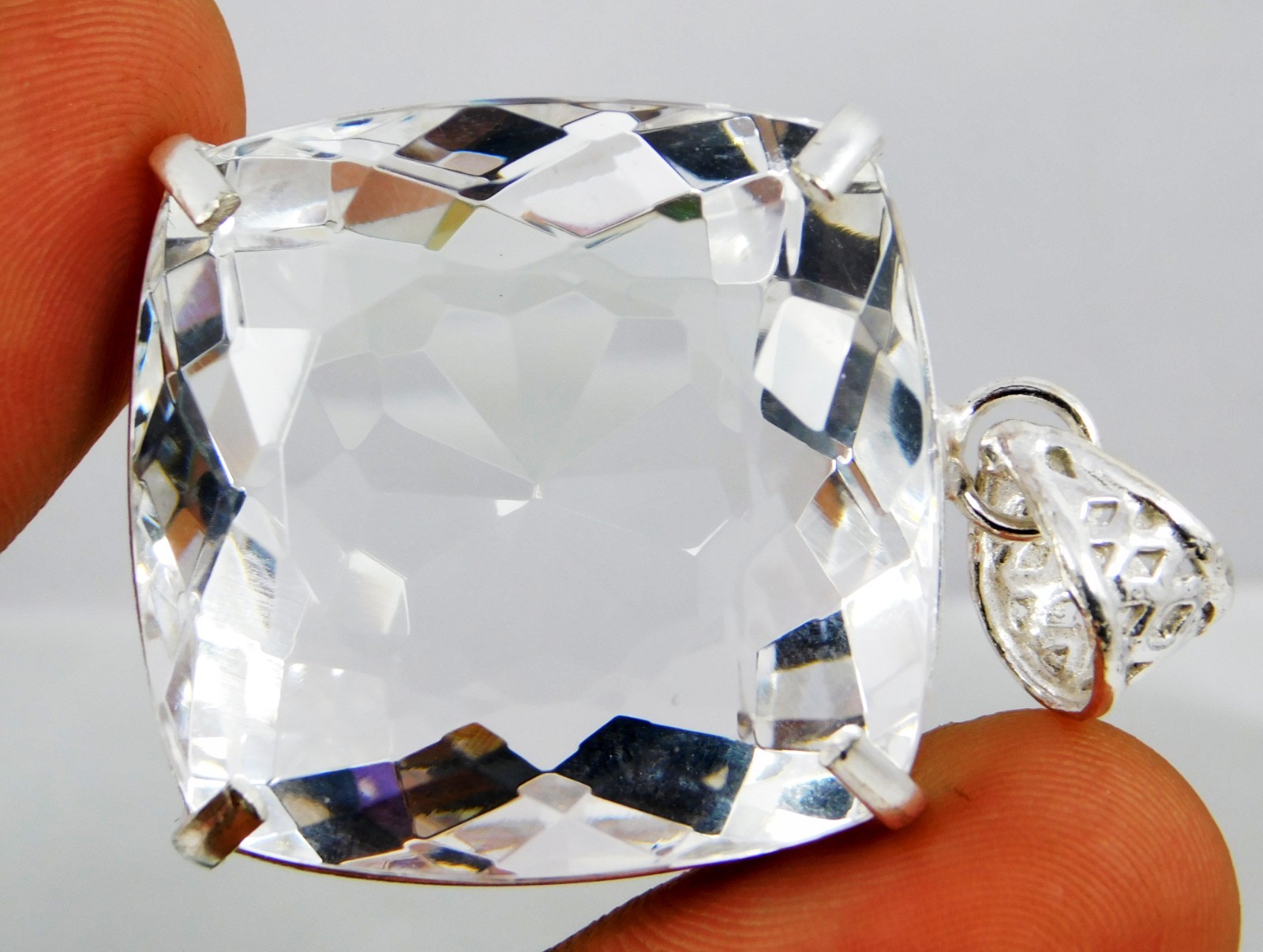 Certified 130.80 Ct Natural White/Colorless Topaz Cushion Cut Pendant Gemstone