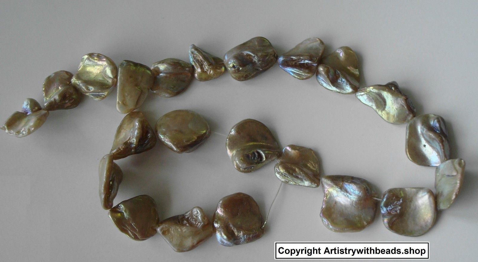 Ivory irridescent coated baroque Mabe mother of pearl shell nugget beads BS011