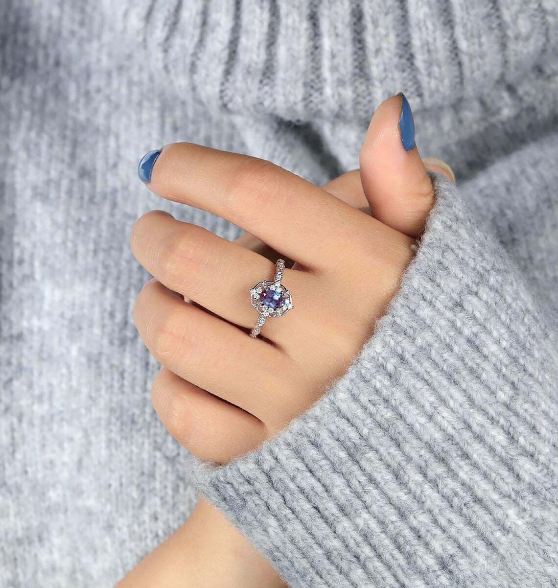 1Ct Oval Shape Blue Sapphire CZ Engagement Ring Solid 925 Sterling Silver