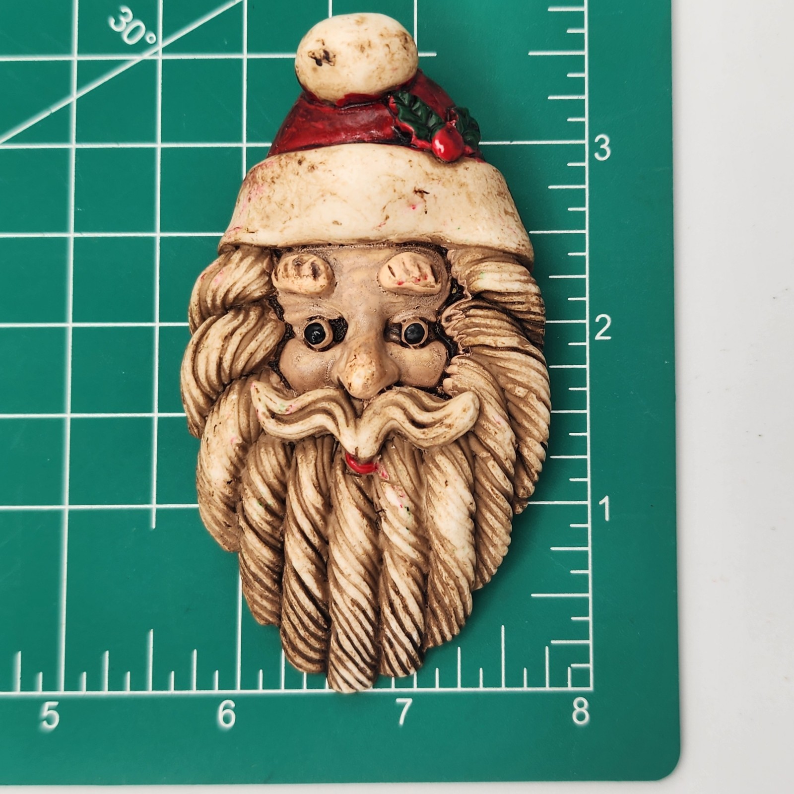 Vintage Christmas Santa Claus Brooch Sandicast 3.75 IN