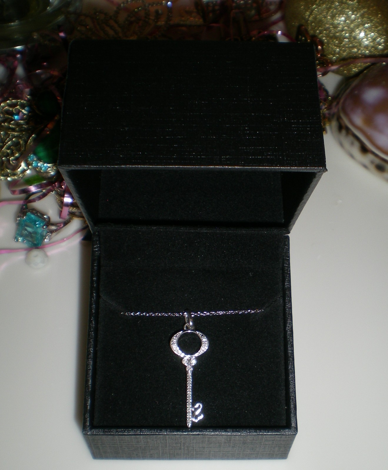 Jane Seymour Open Hearts Sterling Silver KEY Diamond Accent Necklace 💎 KAY BOX