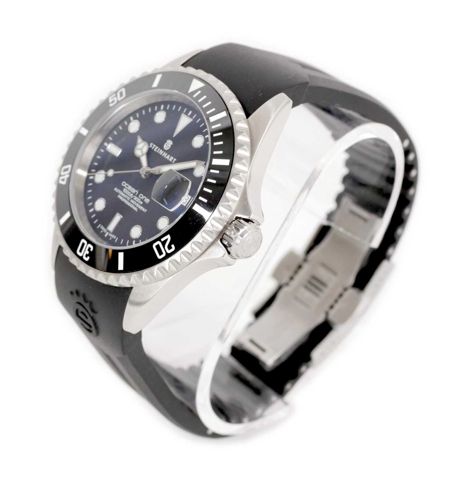 Steinhart Ocean One 39 Black Ceramic Automatic Swiss Dive Watch 103-0981 Slicone