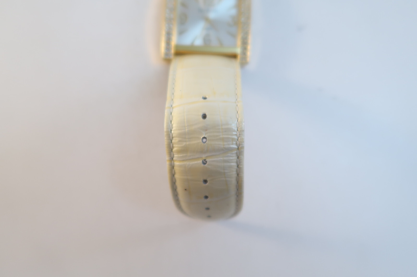 Joan Rivers Classics Women’s Watch V377 Rhinestone Quartz White Band Gold Tones