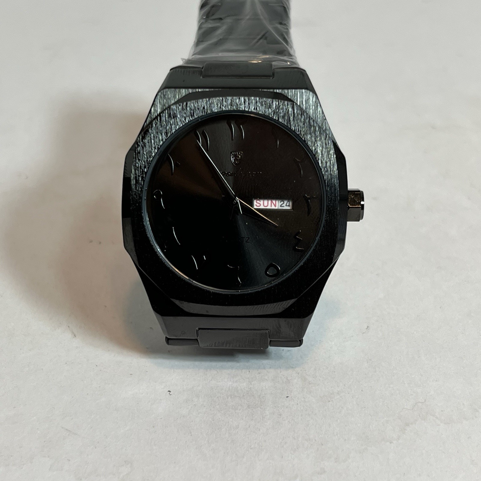 POEDAGAR 853 Mens Black Day Date Quartz Watch Stainless Steel Bracelet New