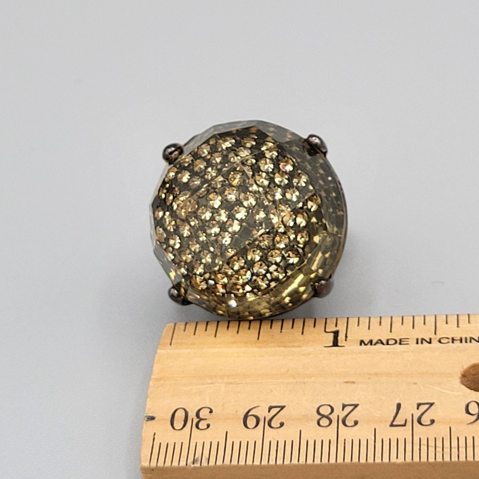 Faceted Dome Bulky Stretch Ring Statement With Gold Glitter Resin Glass Base