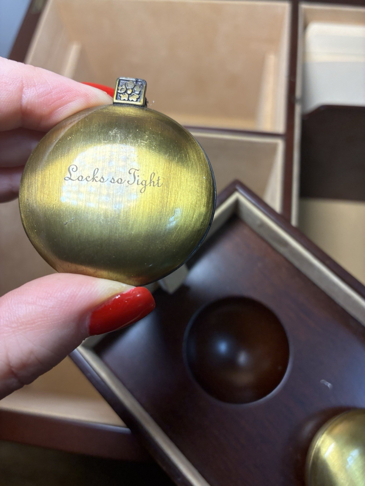 Vintage Bombay Co Large Mahogany Wooden Keepsake Jewelry Box Brass Picture Frame