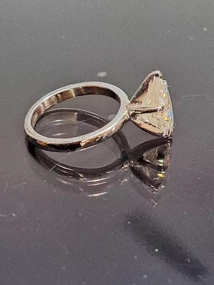 Certified Natural 2.00 ct White Diamond 14K White Gold Engagement Ring for Love